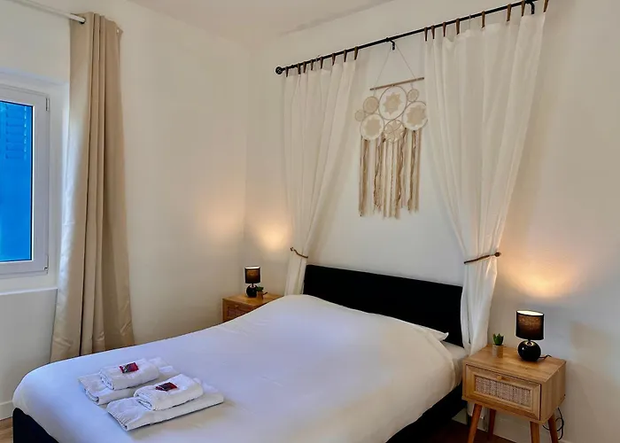 Le Pibeste - 2 Personnes - Halles De Apartment *